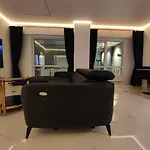 Premium Sky Jacuzzi *