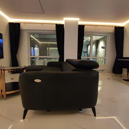 Premium Sky Jacuzzi *