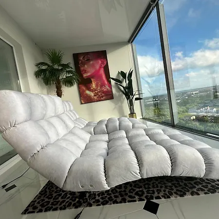 Premium Sky Jacuzzi *