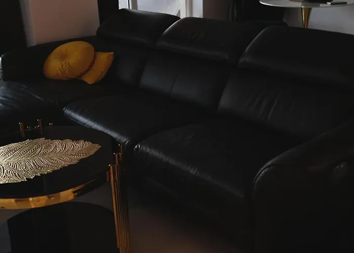 Premium Sky Jacuzzi Apartment