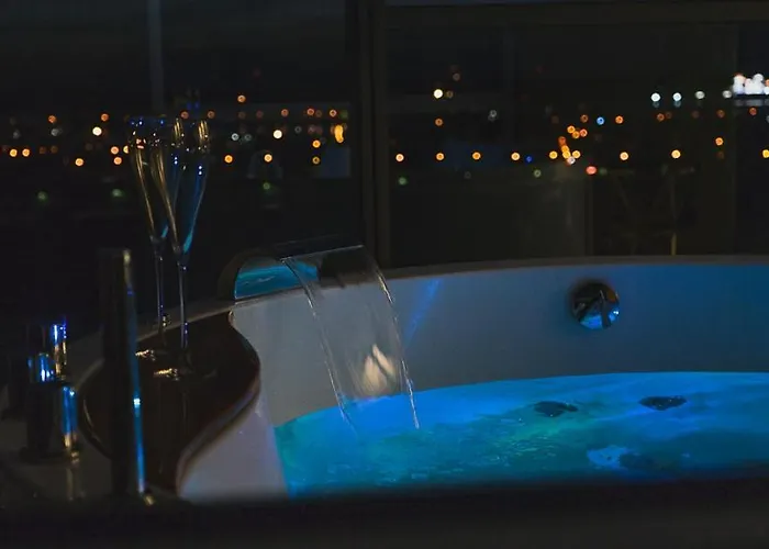 Premium Sky Jacuzzi