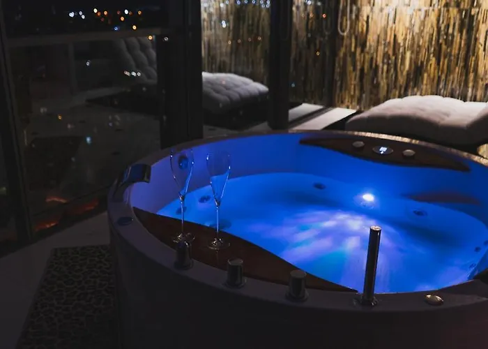 Premium Sky Jacuzzi * Klaipeda